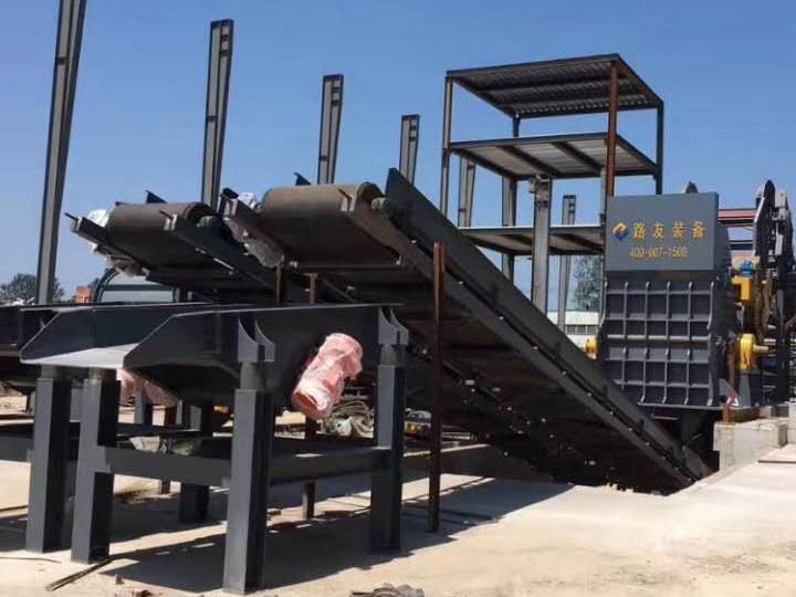 如何避免<a href='http://m.revieve.com.cn/psxl/4.html' target='_blank'><span>廢鋼破碎機(jī)</span></a>廢料造成的傷害